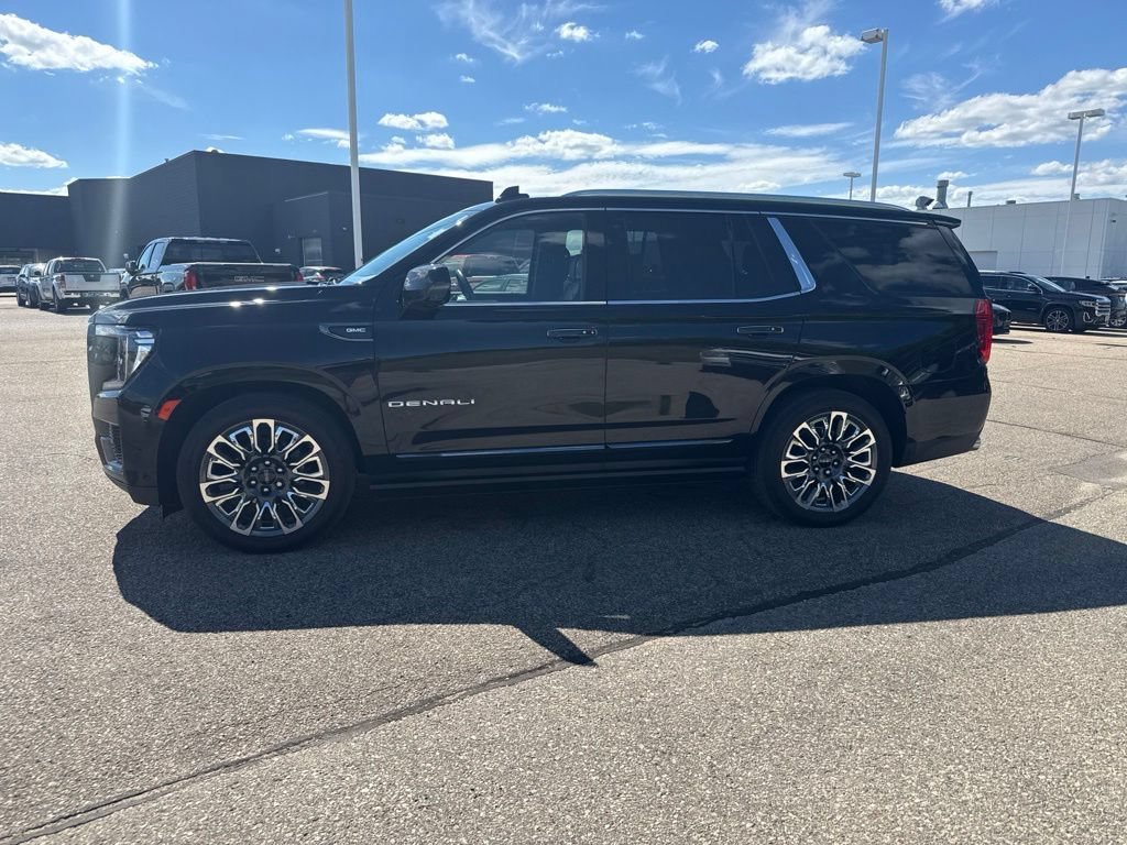 Used 2023 GMC Yukon Denali Ultimate with VIN 1GKS2EKL9PR154059 for sale in Rochester, Minnesota