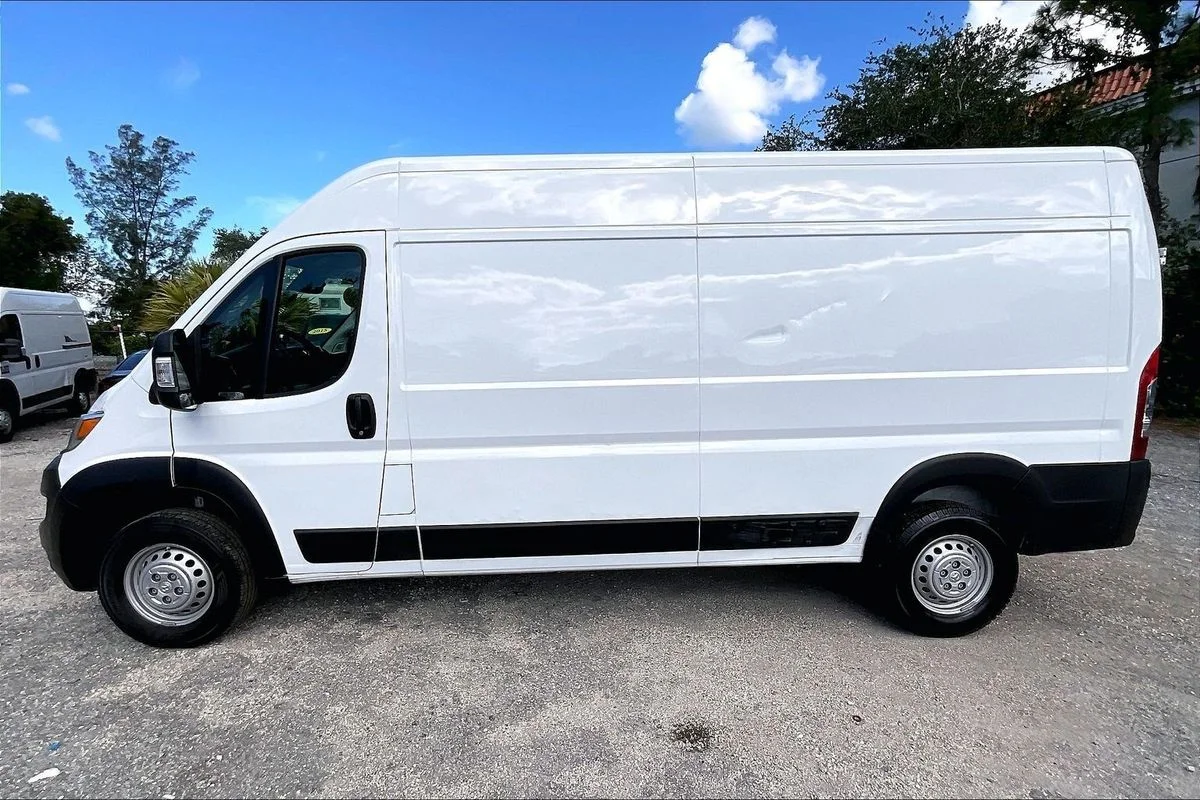 Used 2024  Ram Cargo Van Tradesman High Roof 159" WB w/Pass image 16