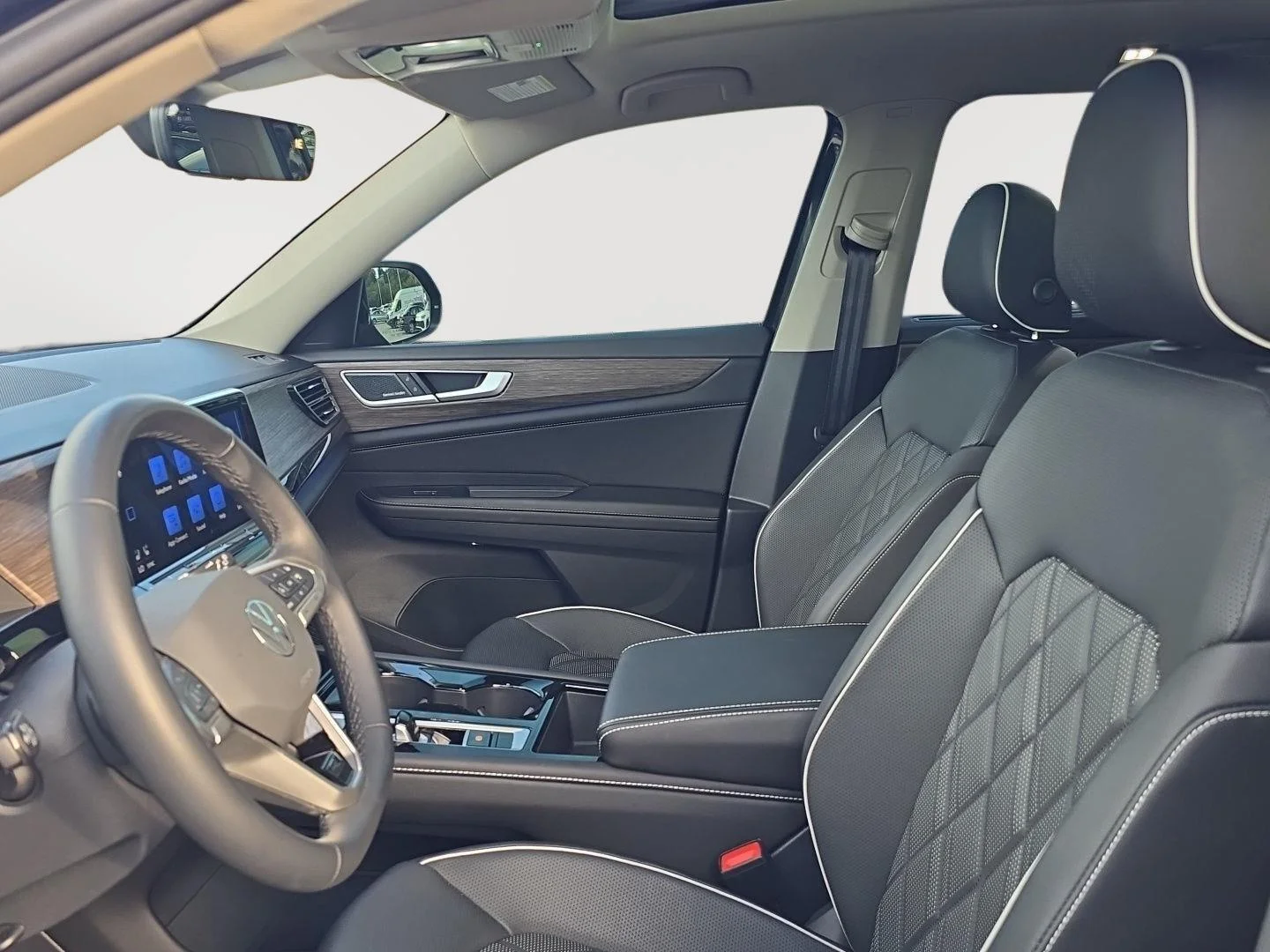 2026 Volkswagen Atlas SEL Premium R-Line - Photo 9