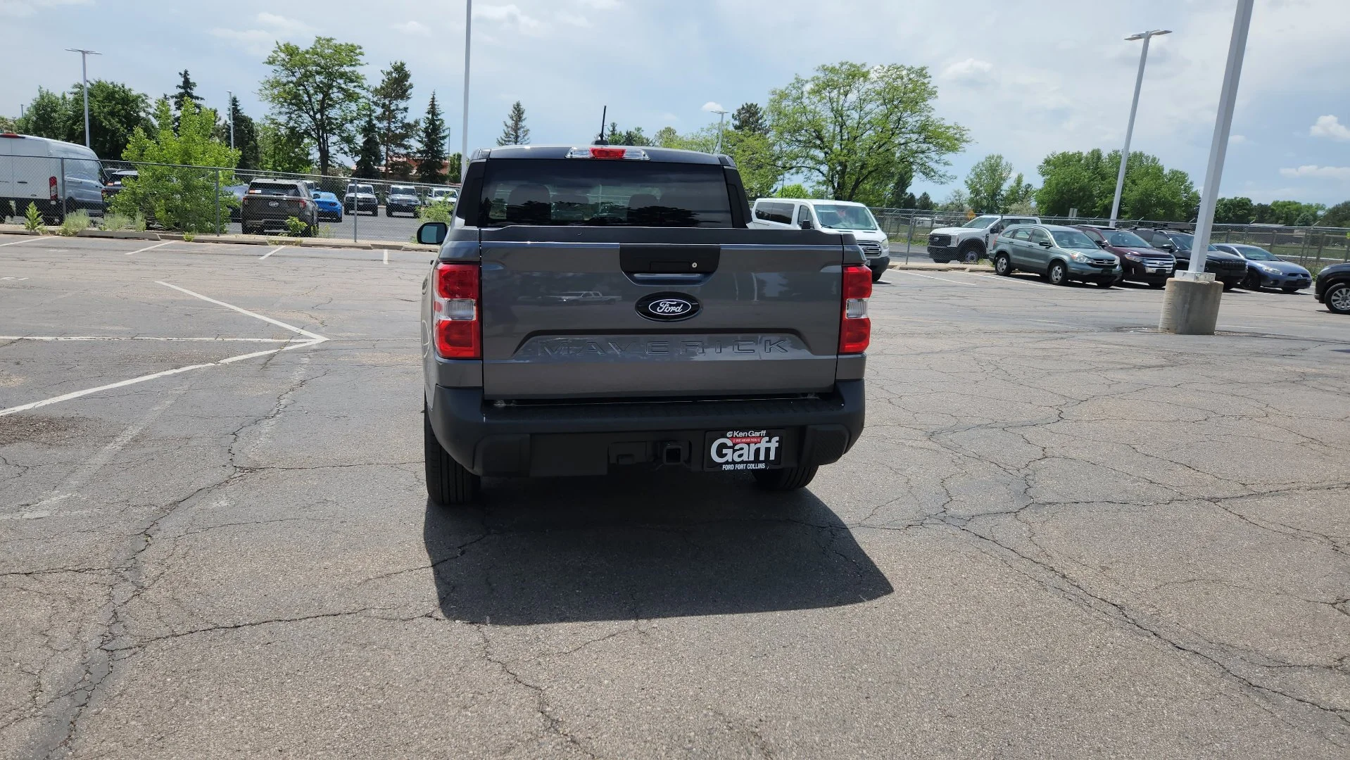 New 2026 Carbonized Gray Metallic Ford XLT image 11