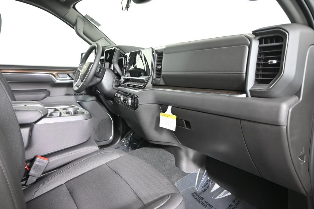 2026 Chevrolet Silverado 1500 LT - Photo 15