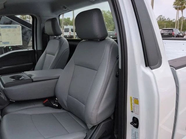 New 2026 Oxford White Ford F-250® XL image 15