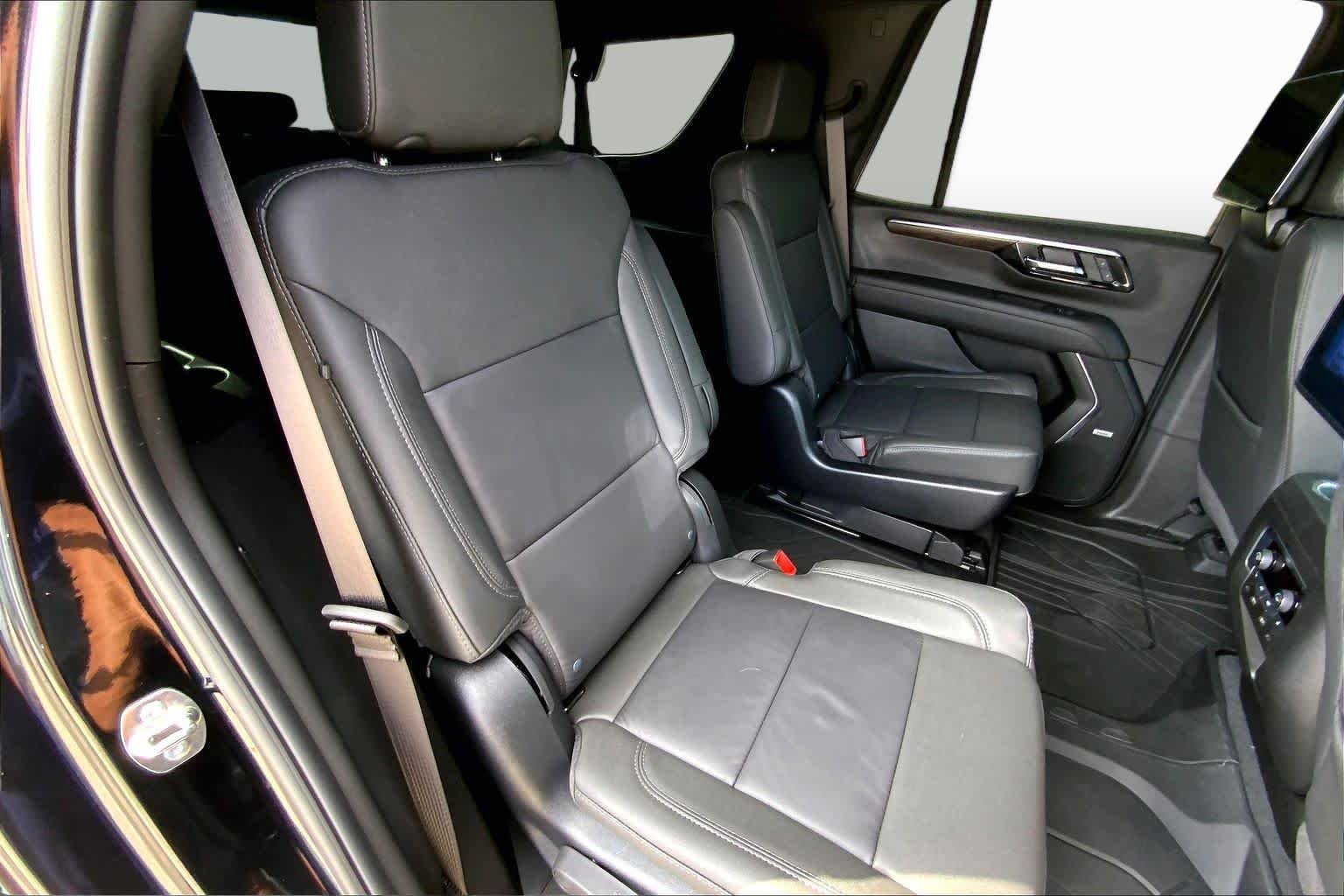 Used 2026 Black Chevrolet Z71 image 14
