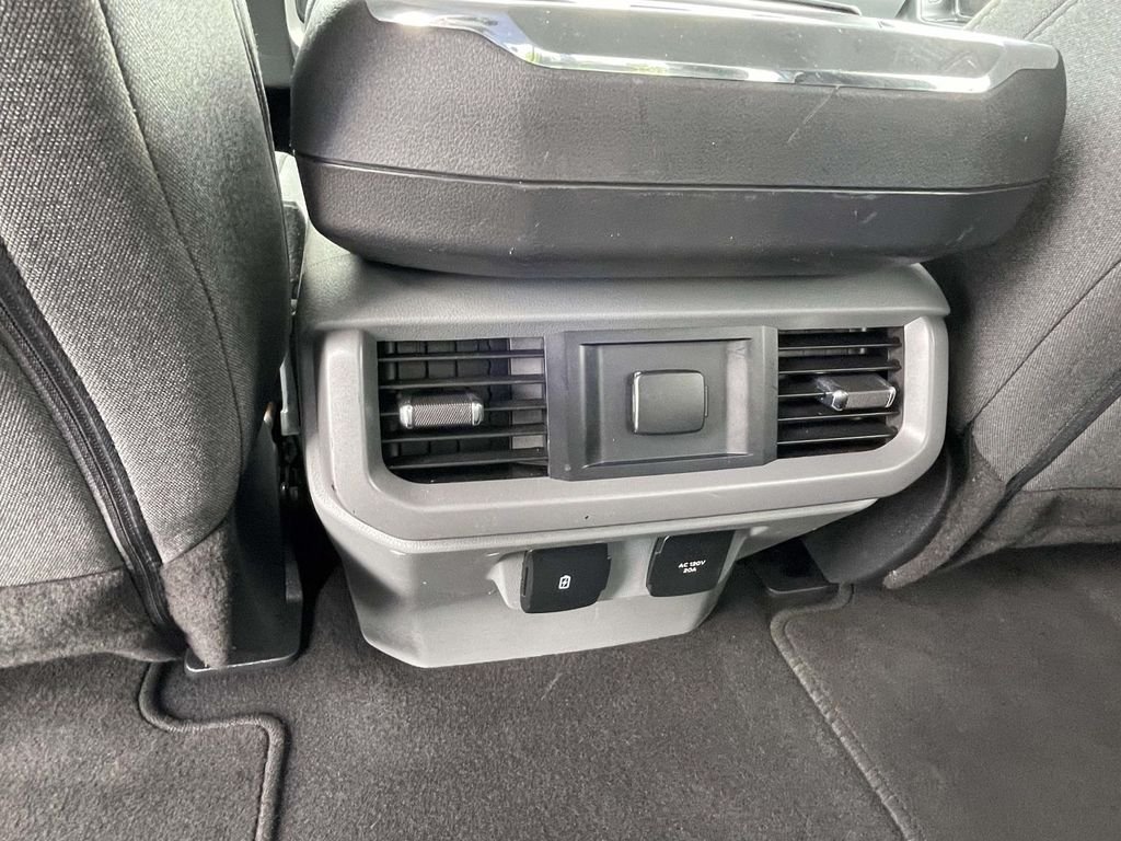 2024 Ford F-150 XLT - Photo 11