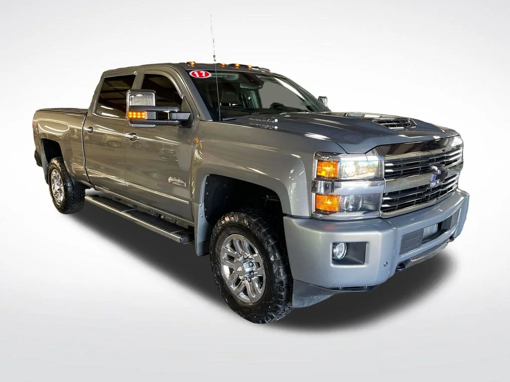 Used 2017 Gray Chevrolet High Country image 8