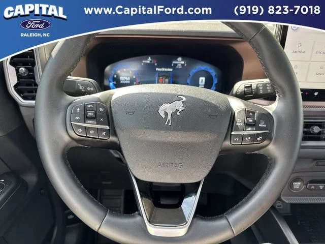 Used 2025 Gray Ford Outer Banks image 33