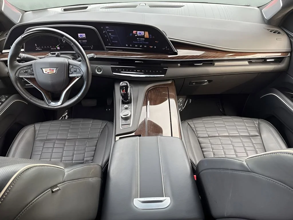 Used 2023 Black Raven Cadillac Sport Platinum image 19