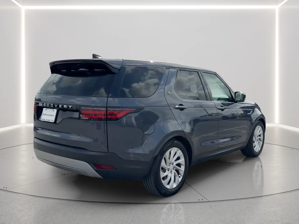 Used 2024 Blue Land Rover S image 5