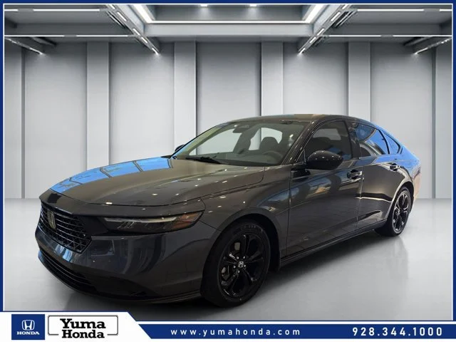 Certified Used 2025 Meteorite Gray Metallic Honda 1.5T SE image 1