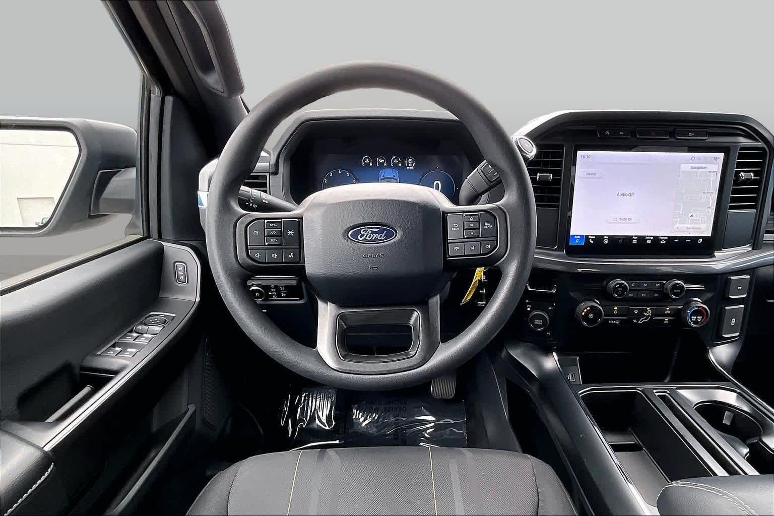 Used 2024 Avalanche Ford STX image 6