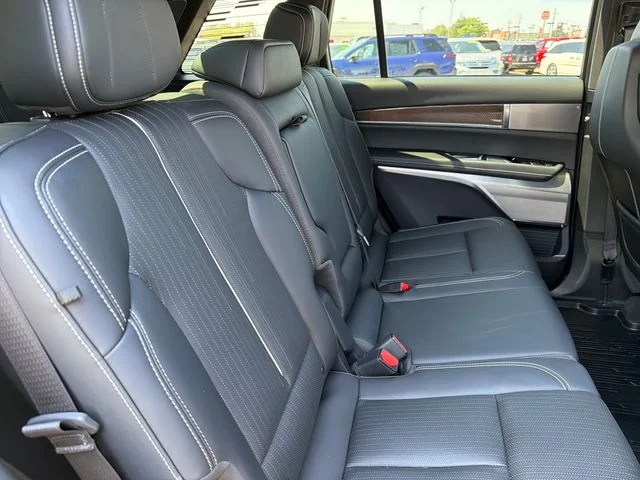 Used 2026 Black Cadillac Luxury image 27
