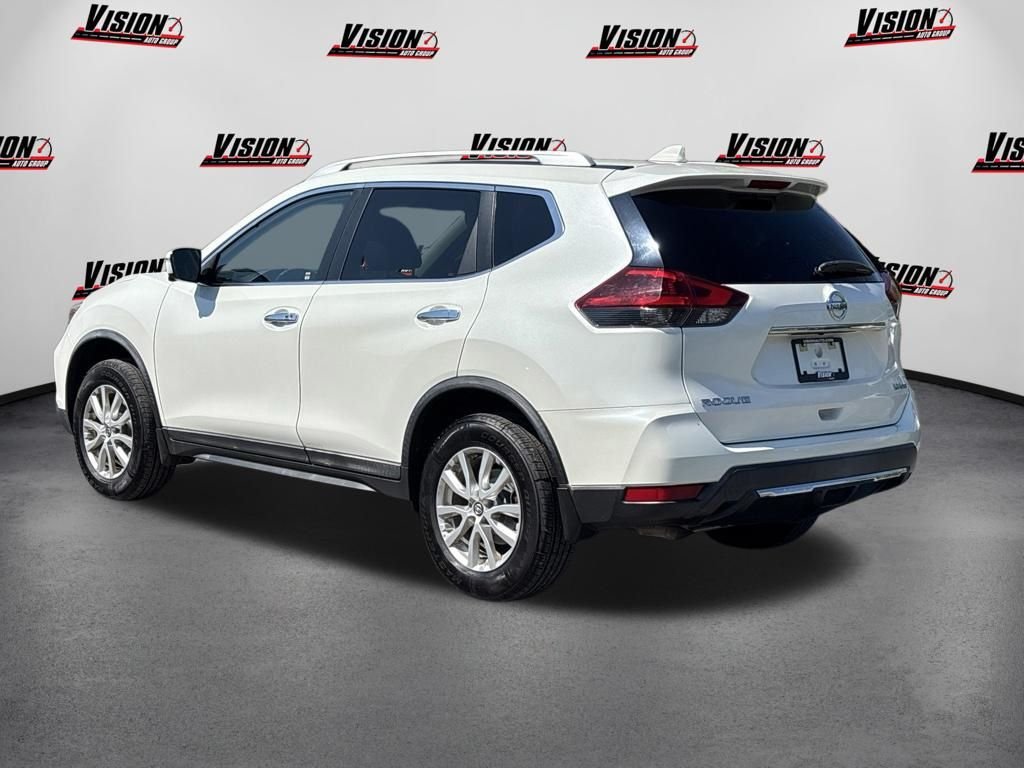 Used 2018 White Nissan SV image 8