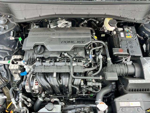 New 2026 Black Hyundai SEL Sport FWD image 27