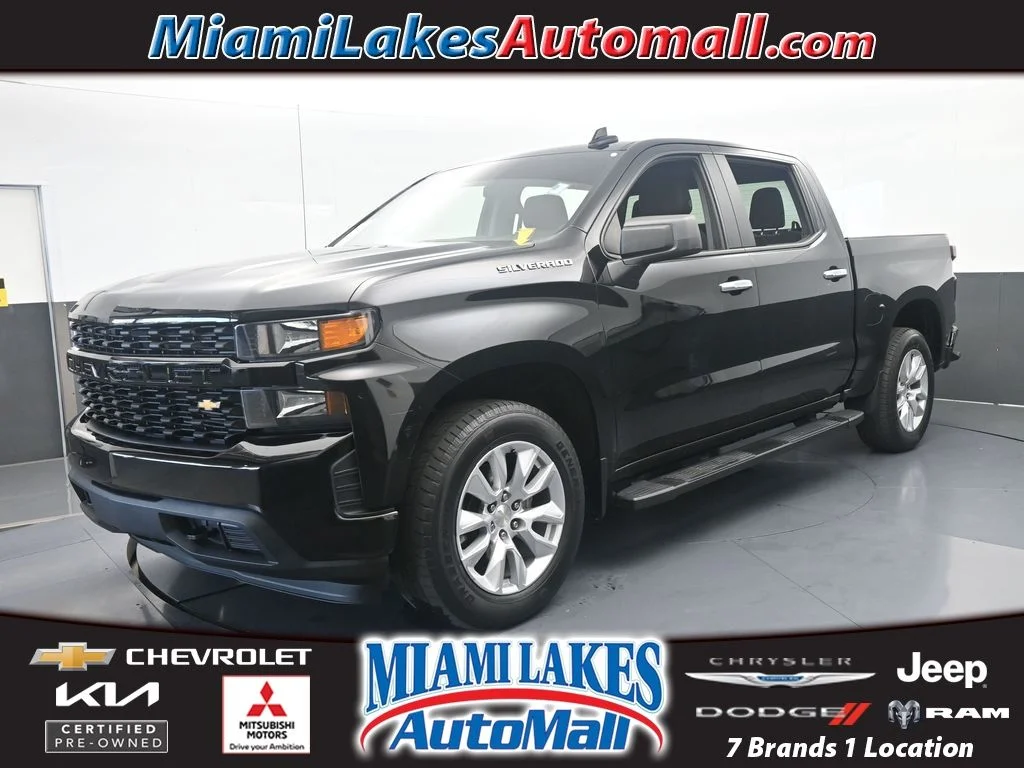 Used 2021 Black Chevrolet Custom image 1
