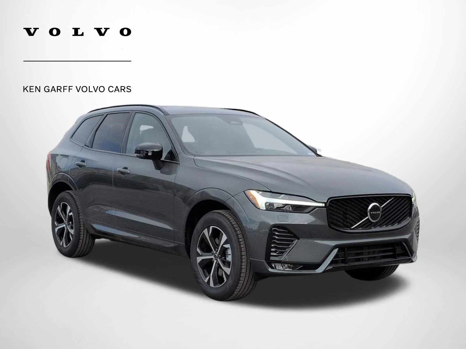 2026 Volvo XC60 B5 Core Dark AWD's photo