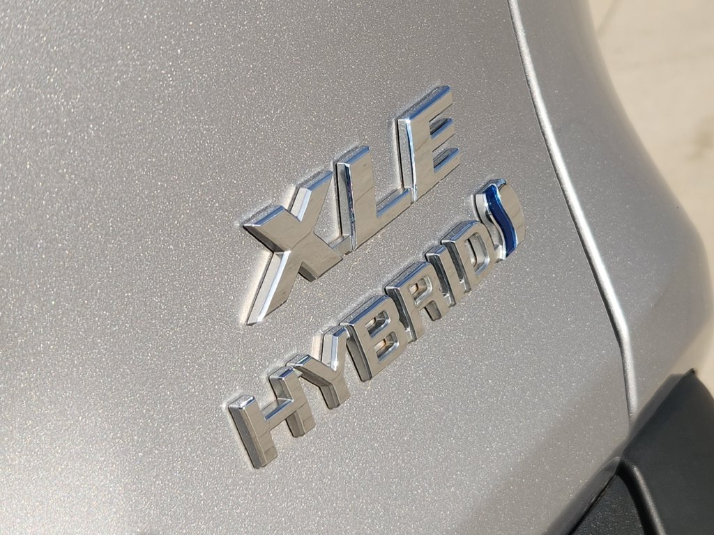 Certified Used 2024 Silver Toyota XLE Premium image 14