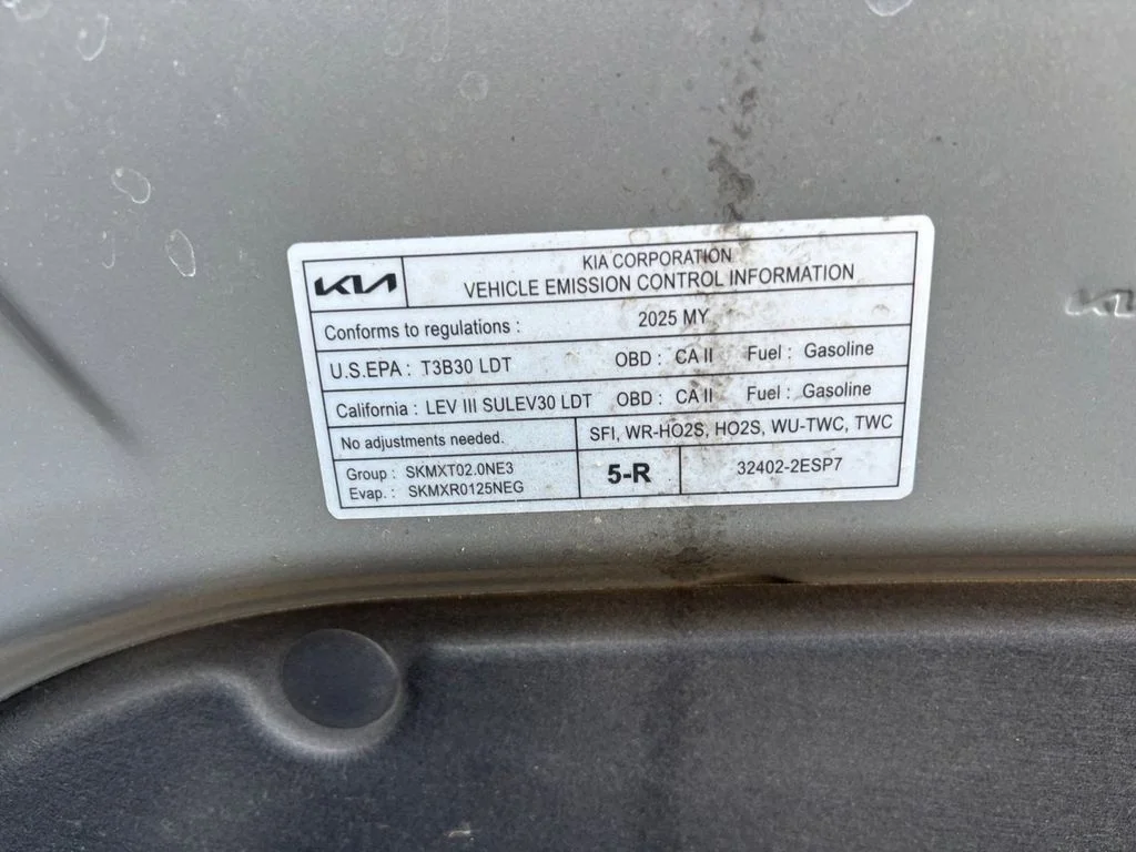 2025 Kia Seltos LX - Photo 28