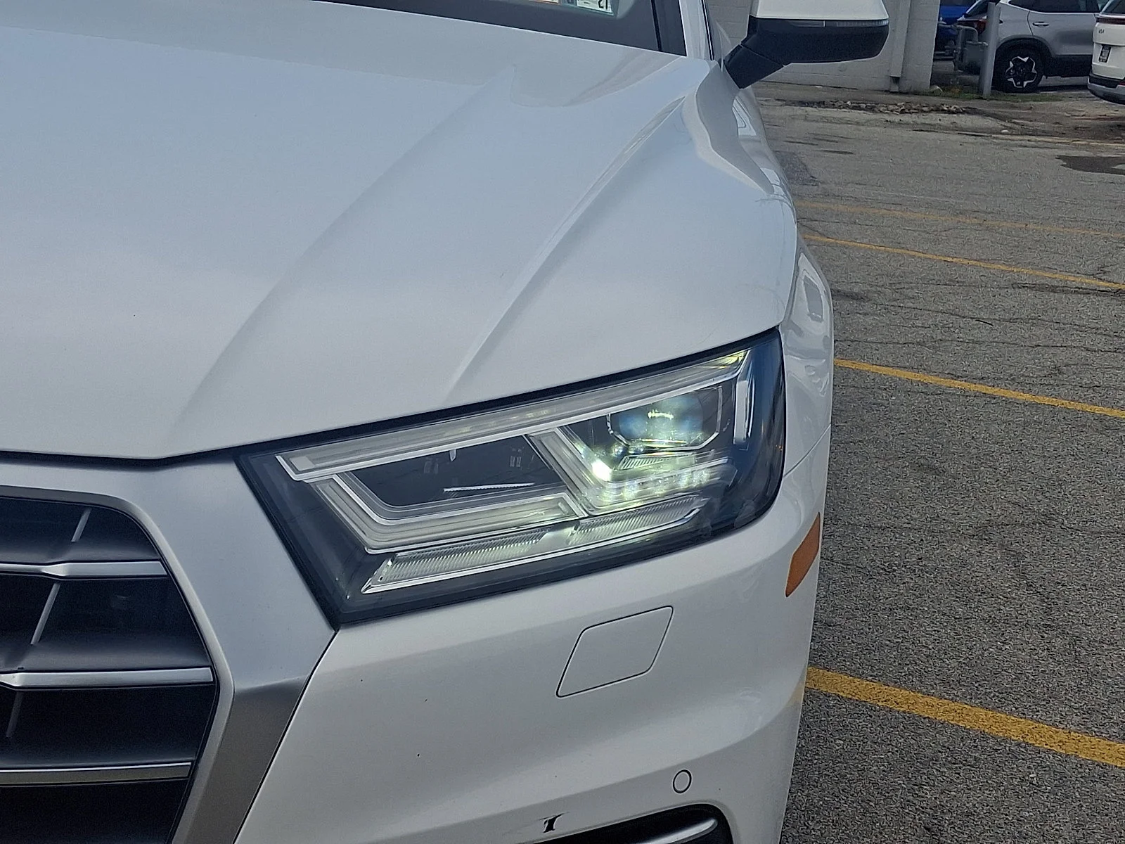 Used 2020 White Audi 45 Premium Plus image 9