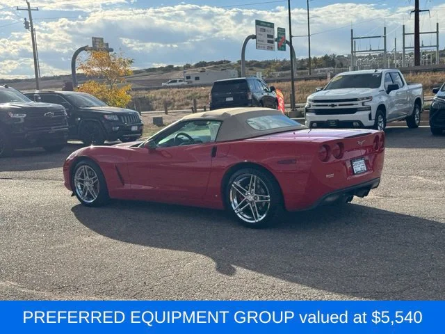 Used 2007 Victory Red Chevrolet  image 3