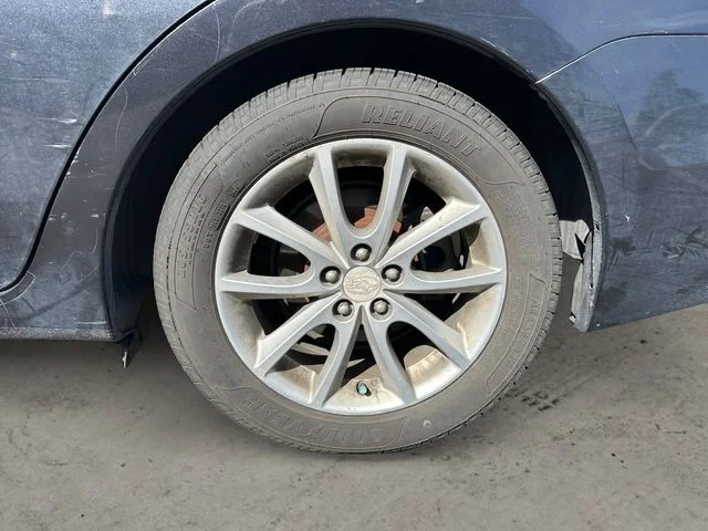 Used 2014 Gray Subaru 2.0i Premium image 9