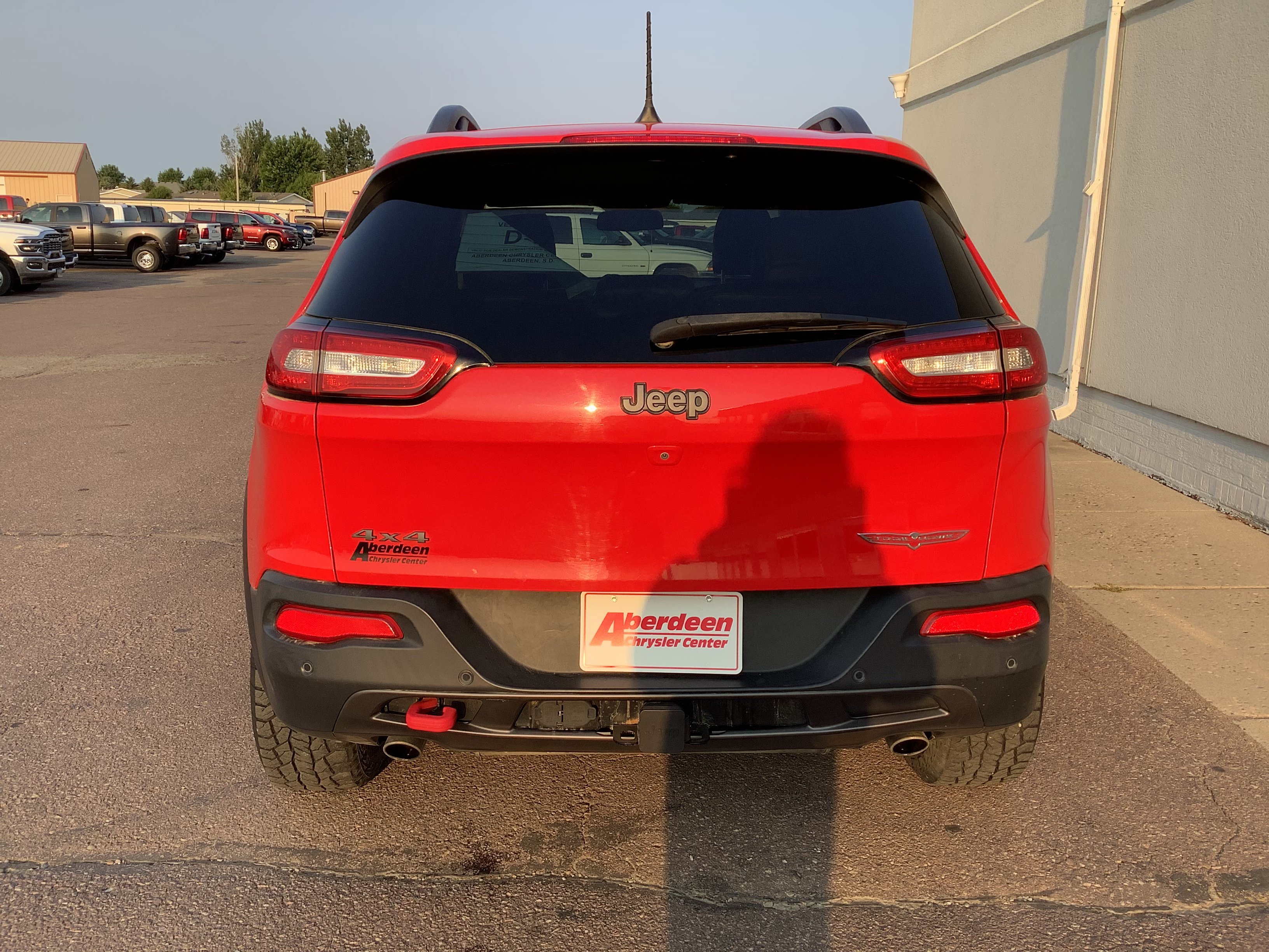2018 Jeep Cherokee photo 5