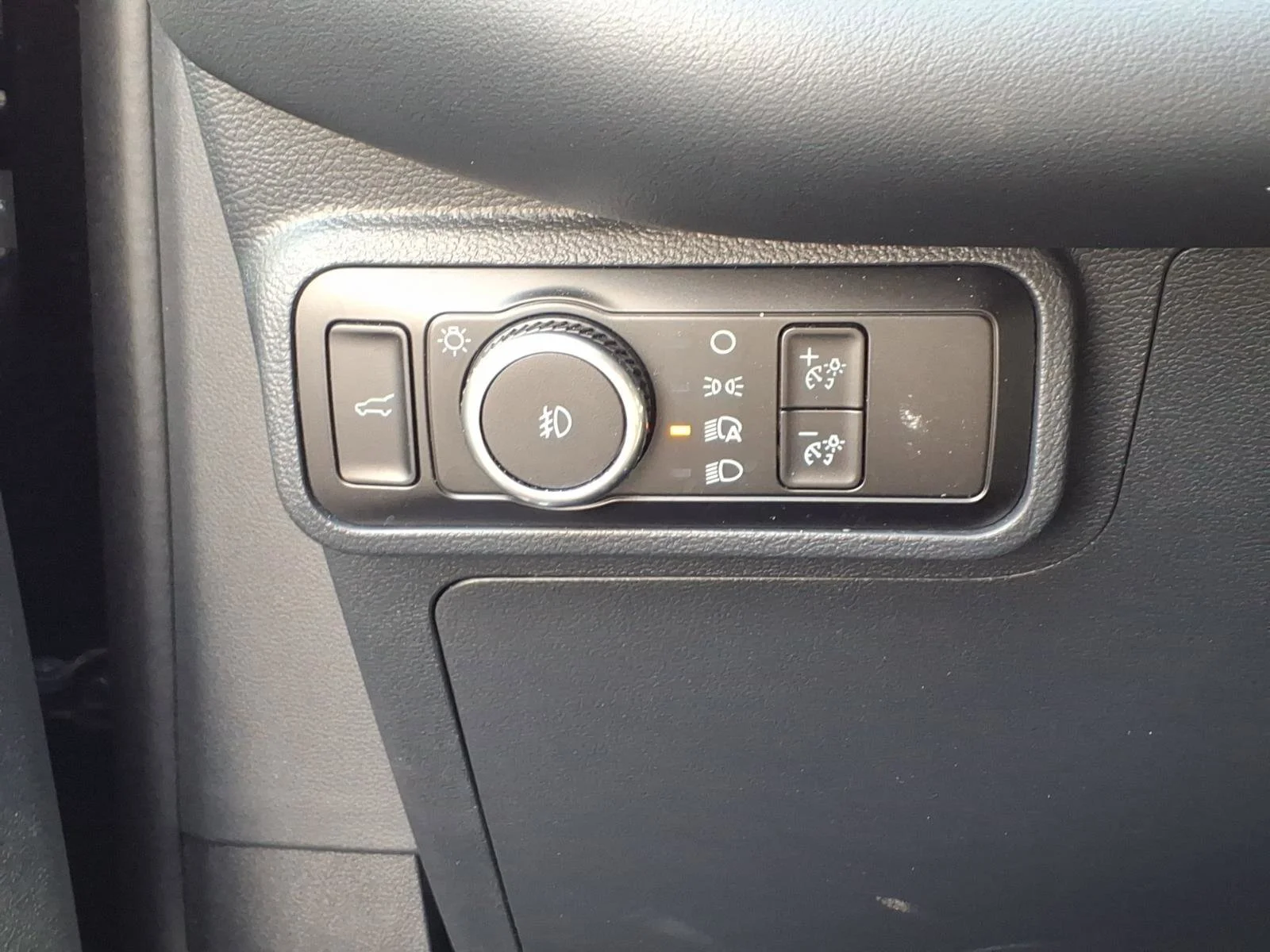 Used 2025 Black Metallic Ford ST-Line image 21