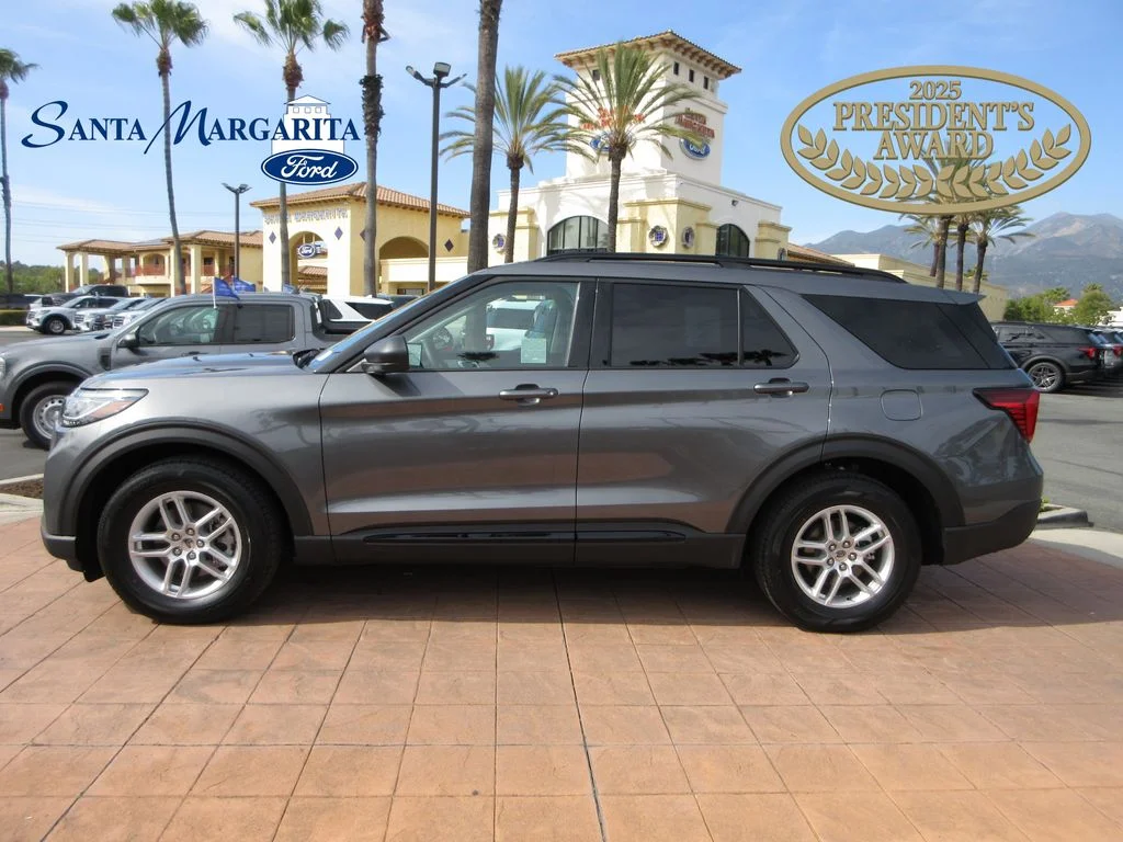 New 2026 Carbonized Gray Metallic Ford Active image 1
