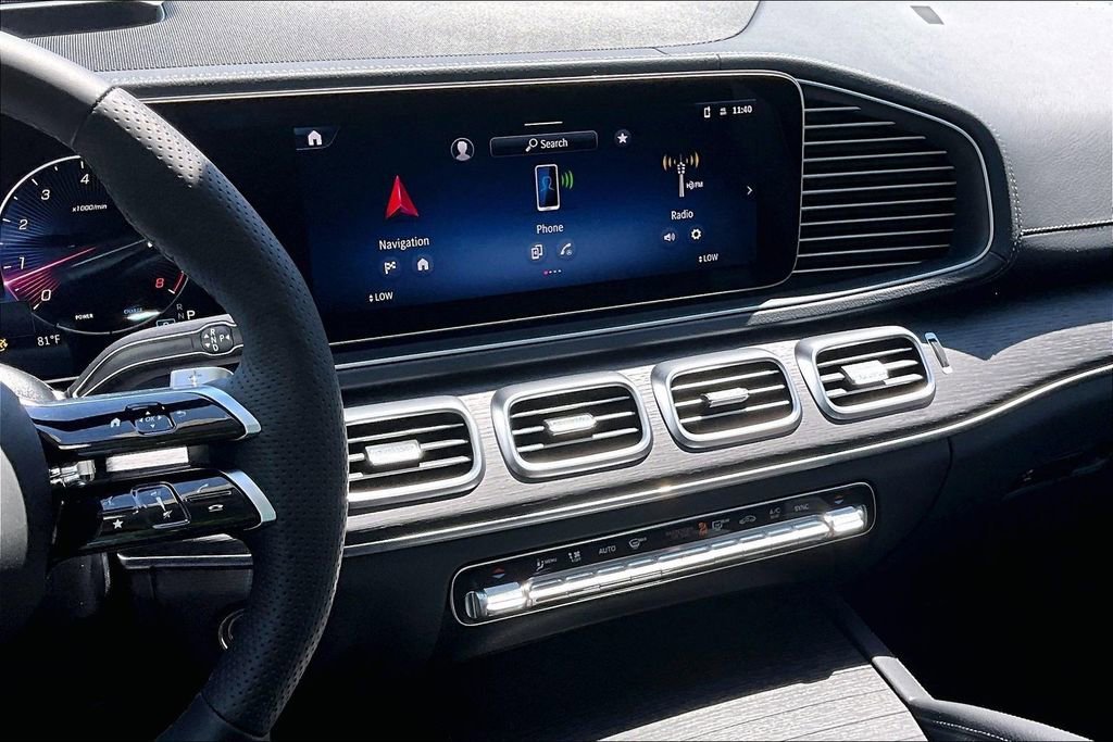 New 2026 Selenite Grey Metallic Mercedes-Benz GLS 450 image 21