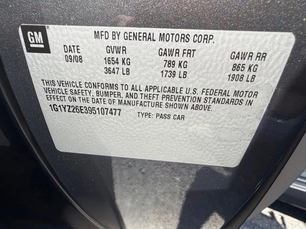 Used 2009 Gray Chevrolet Z06 image 46