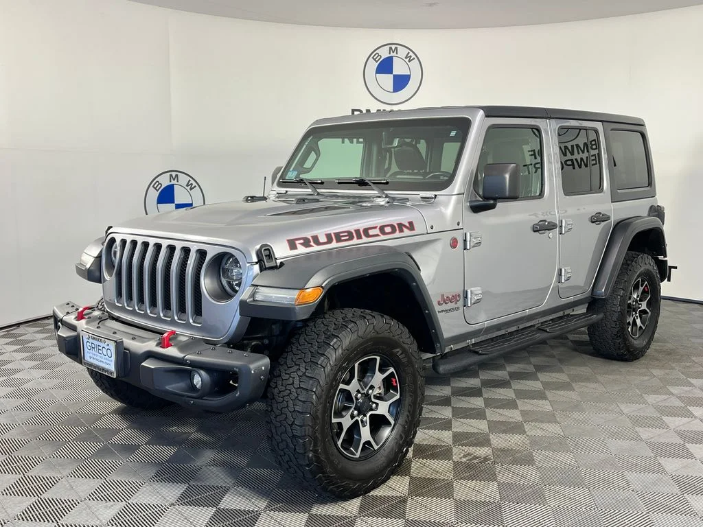 Used 2018 Silver Jeep Unlimited Rubicon image 3