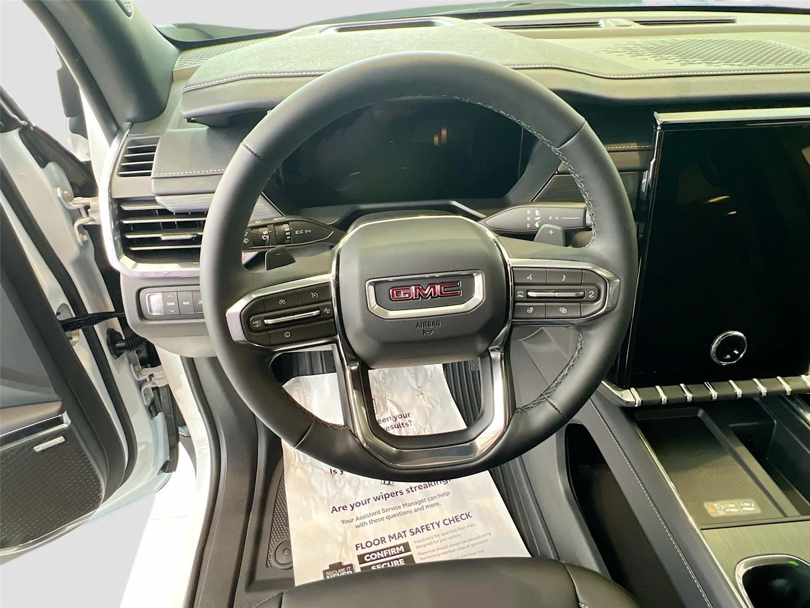 2026 GMC Acadia Elevation - Photo 17