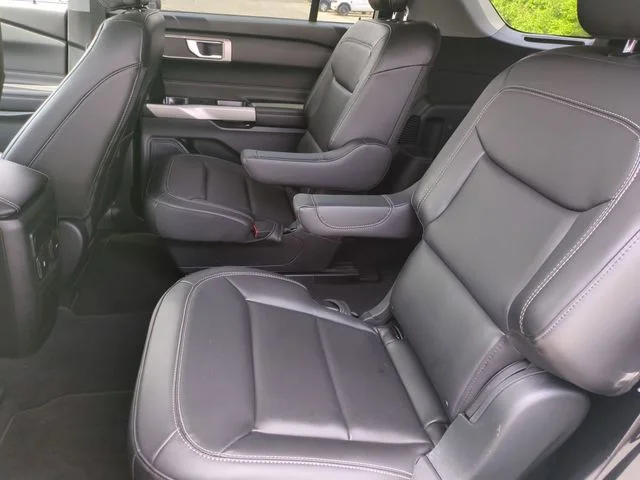 Used 2023 White Ford XLT image 28