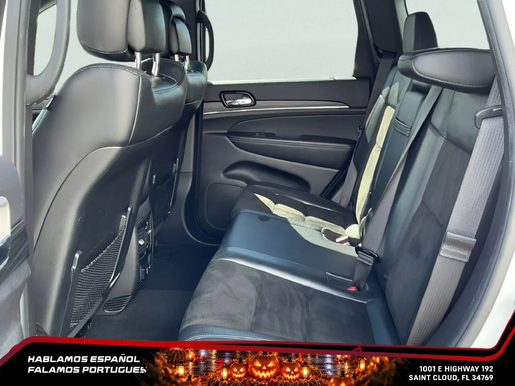 Used 2021 White Jeep Laredo X 4x2 image 17
