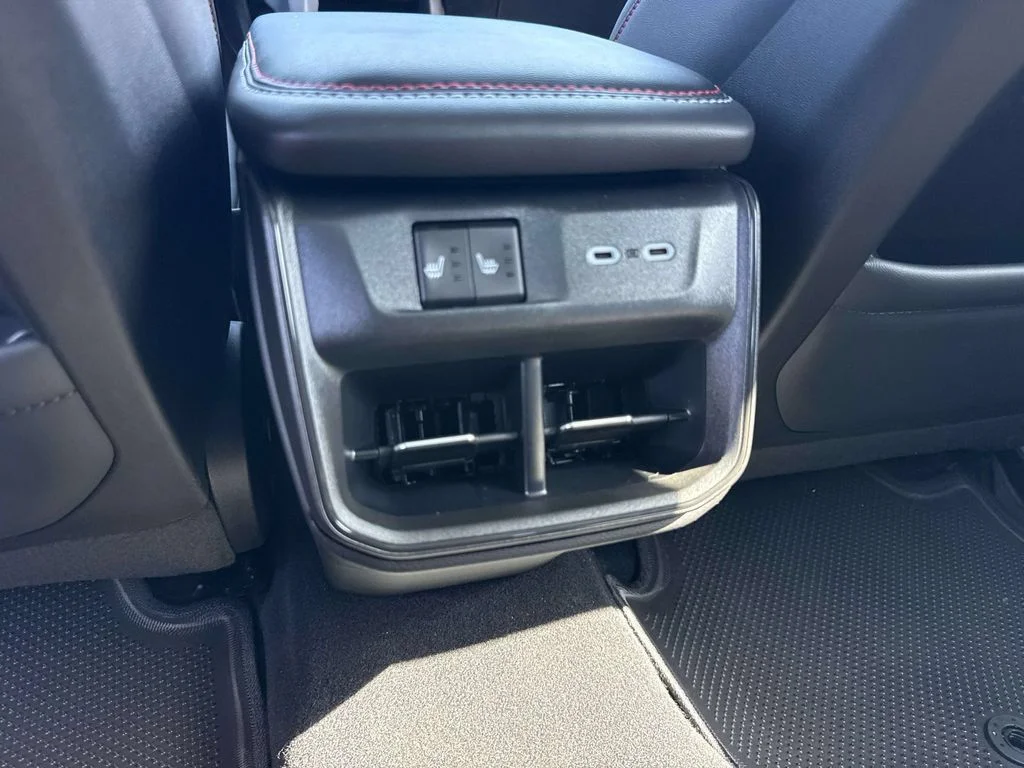 New 2026 Redeye Exterior Paint Dodge R/T Plus image 10
