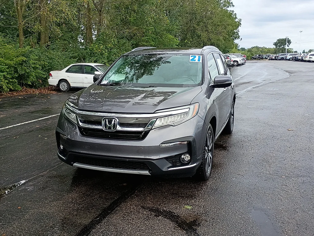 Certified Used 2021 GRAY Honda Elite image 7