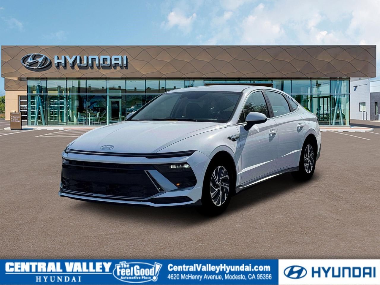 2026 Hyundai Sonata Blue's photo