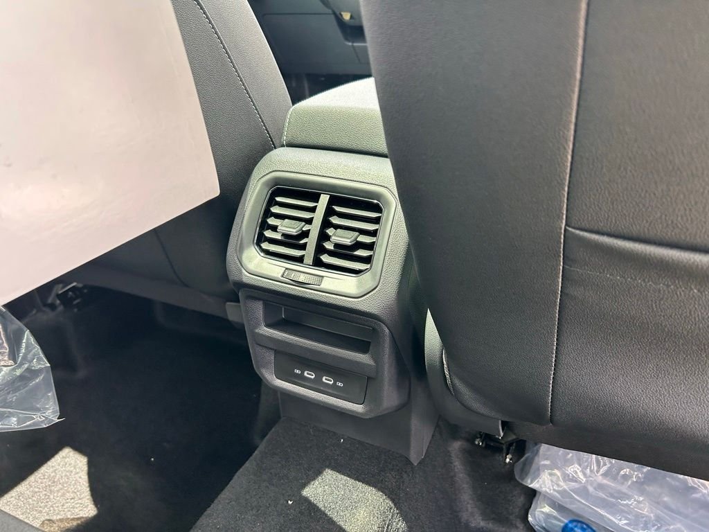 New 2026 White Volkswagen 1.5T SEL image 50