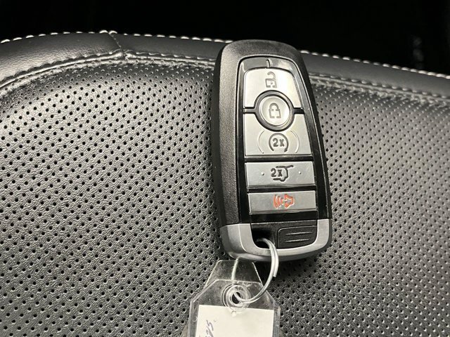 Used 2025 Star White Metallic Tri-Coat Ford Platinum image 34
