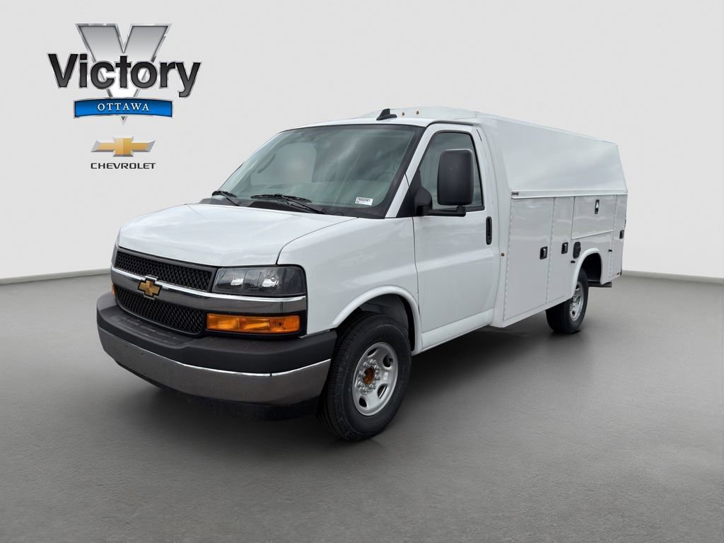 2026 Chevrolet Express 3500 139" WB's photo