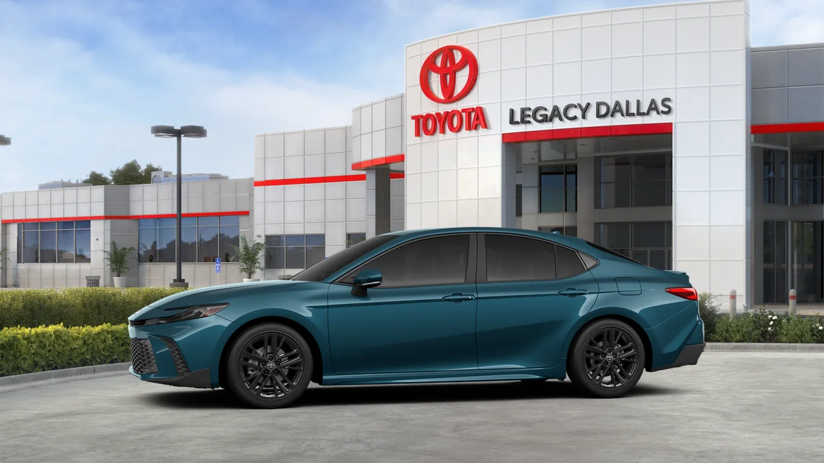 New 2026 Ocean Gem Toyota SE image 32