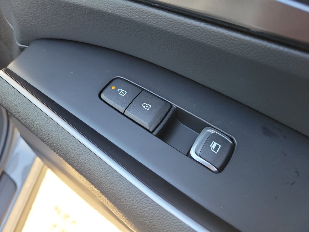 New 2026 Wolf Gray Kia S image 11