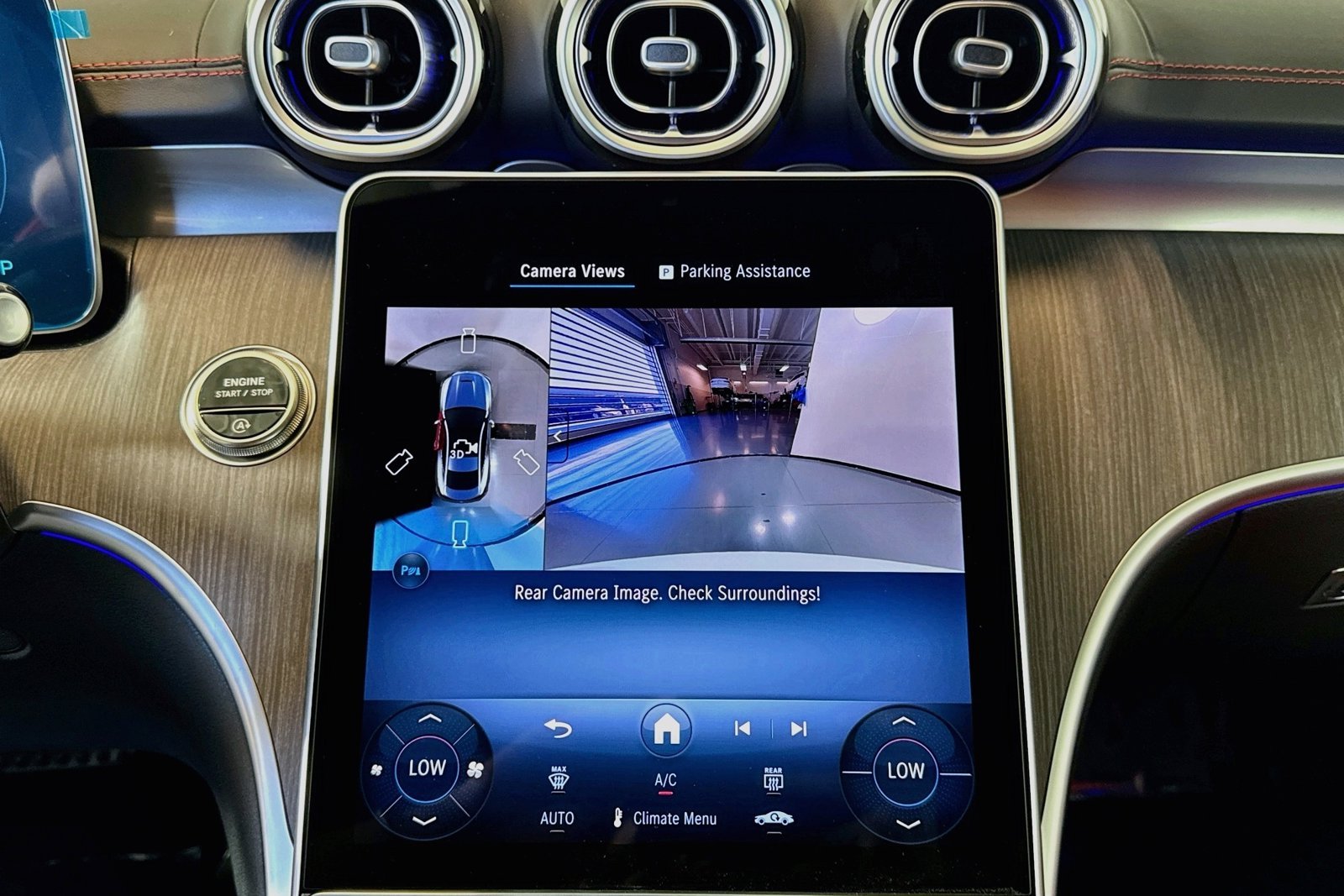 New 2026 MANUFAKTUR Moonlight White Metallic Mercedes-Benz AMG® CLE 53 image 13