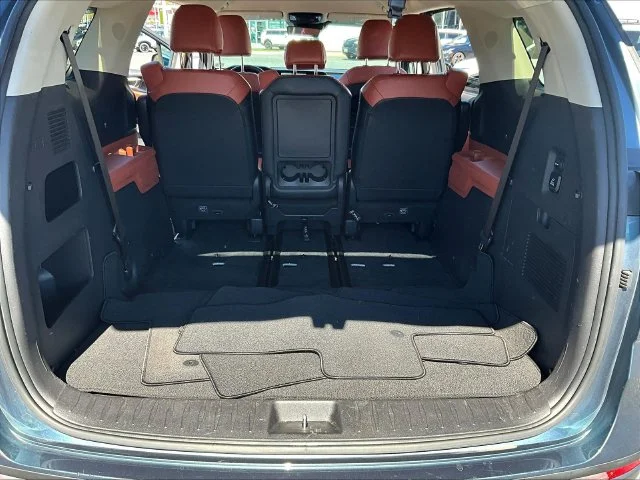 Used 2023 Blue Kia SX image 28