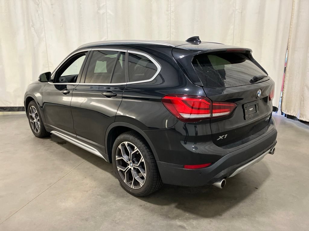 Used 2021 Black Sapphire Metallic BMW xDrive28i image 6
