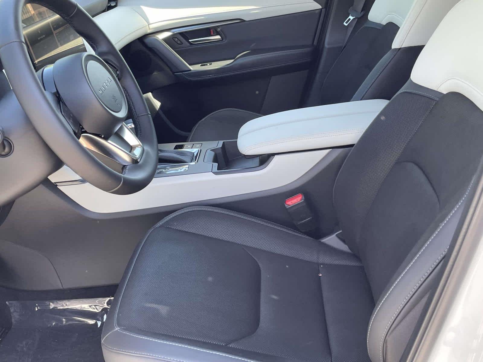 New 2026 Rhodium White Metallic Mazda 2.5 S Preferred image 11