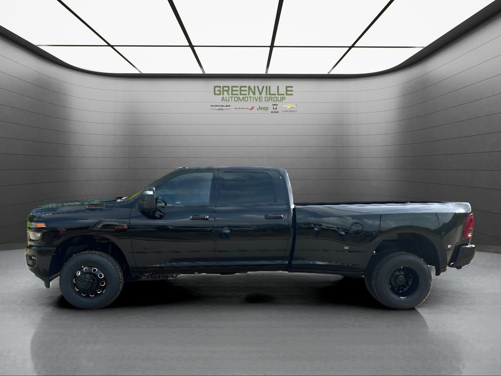 New 2026 Diamond Black Crystal Pearlcoat RAM Big Horn Cummins HO Diesel Dually 4x4 image 8