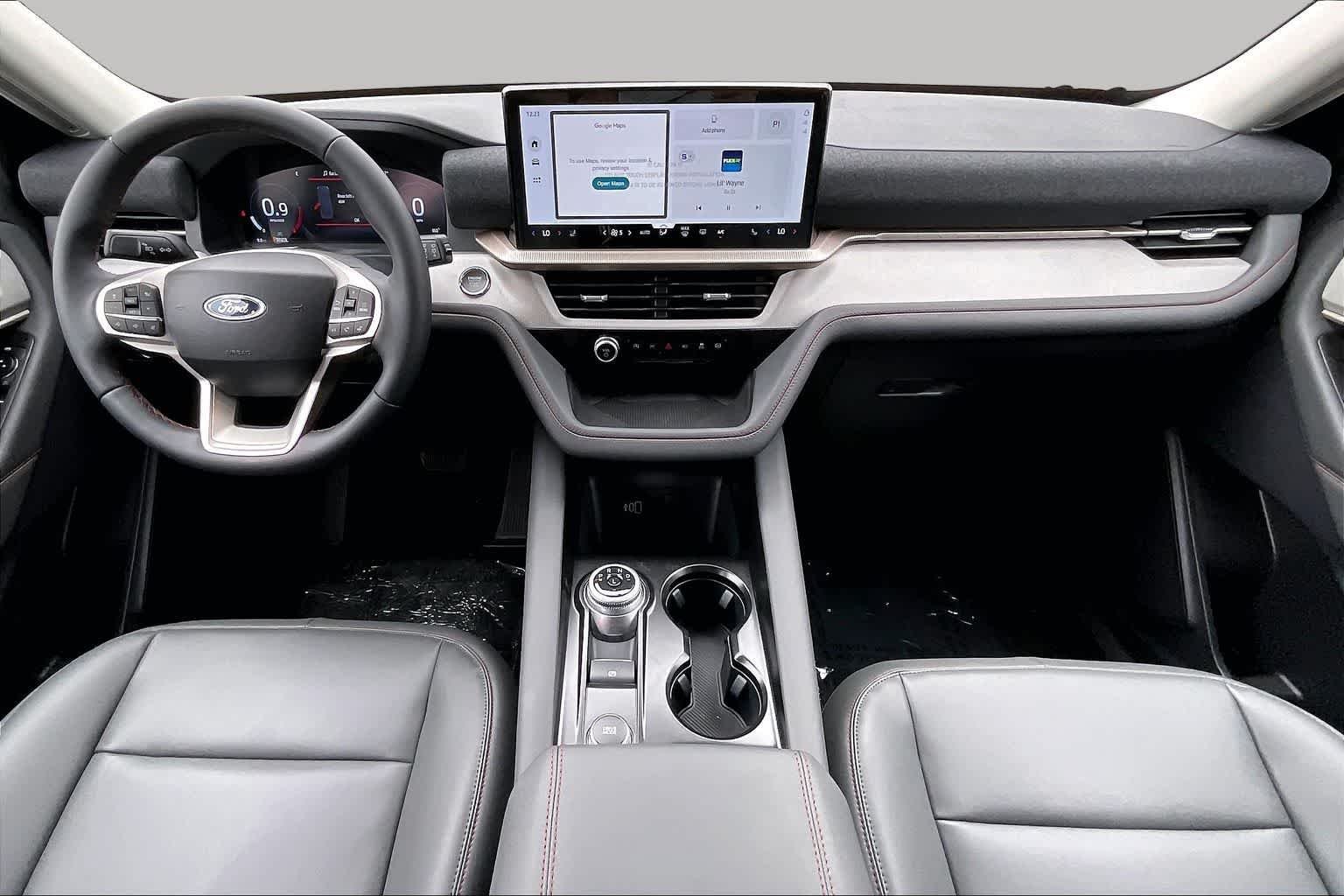 New 2026 Space White Metallic Ford Active image 5