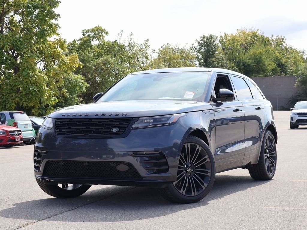 Used 2026 Varesine Blue Metallic Land Rover Dynamic SE image 1