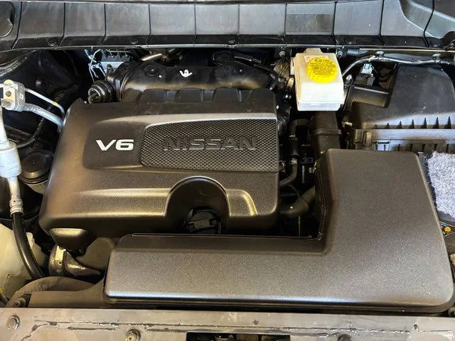 Used 2024 Super Black Nissan SL image 21