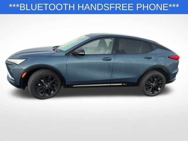 2024 Buick Envista ST photo 2